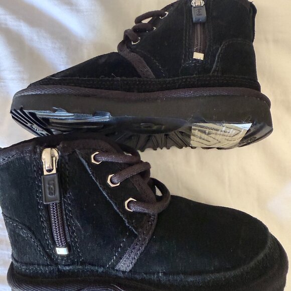 Ugg Neumel II Black Suede Ankle Boot, Side Zipper, Tie Front, Size 8 - Picture 1 of 3
